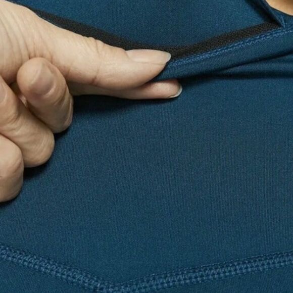 Nike Navy Leggings with Yellow Stripe - Picture 6 of 8